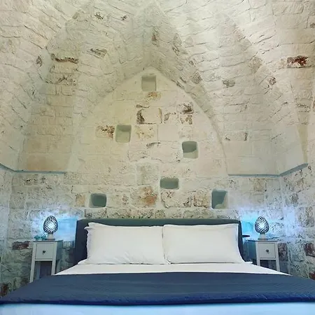 Petra Bianca Ostuni