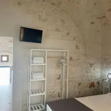 Petra Bianca Ostuni